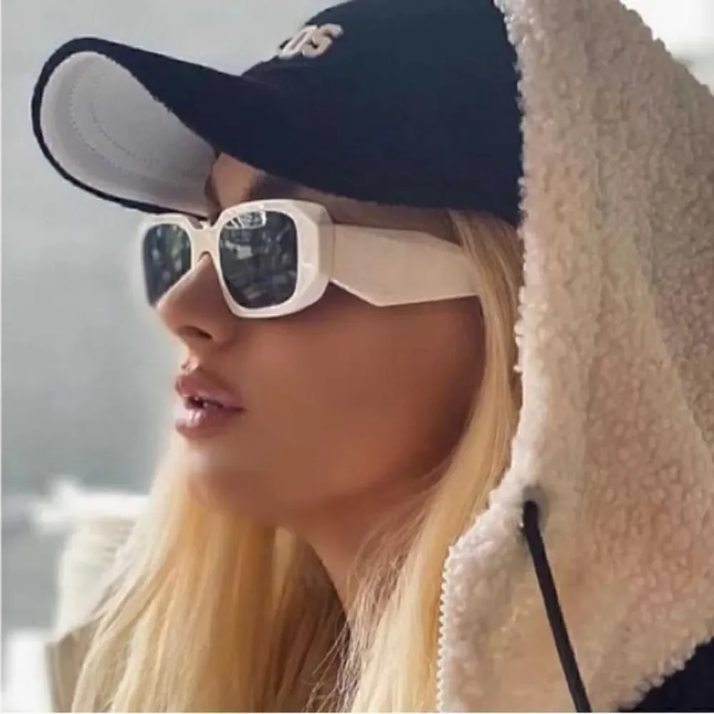 Trendy rectangle triangle Sunglasses white